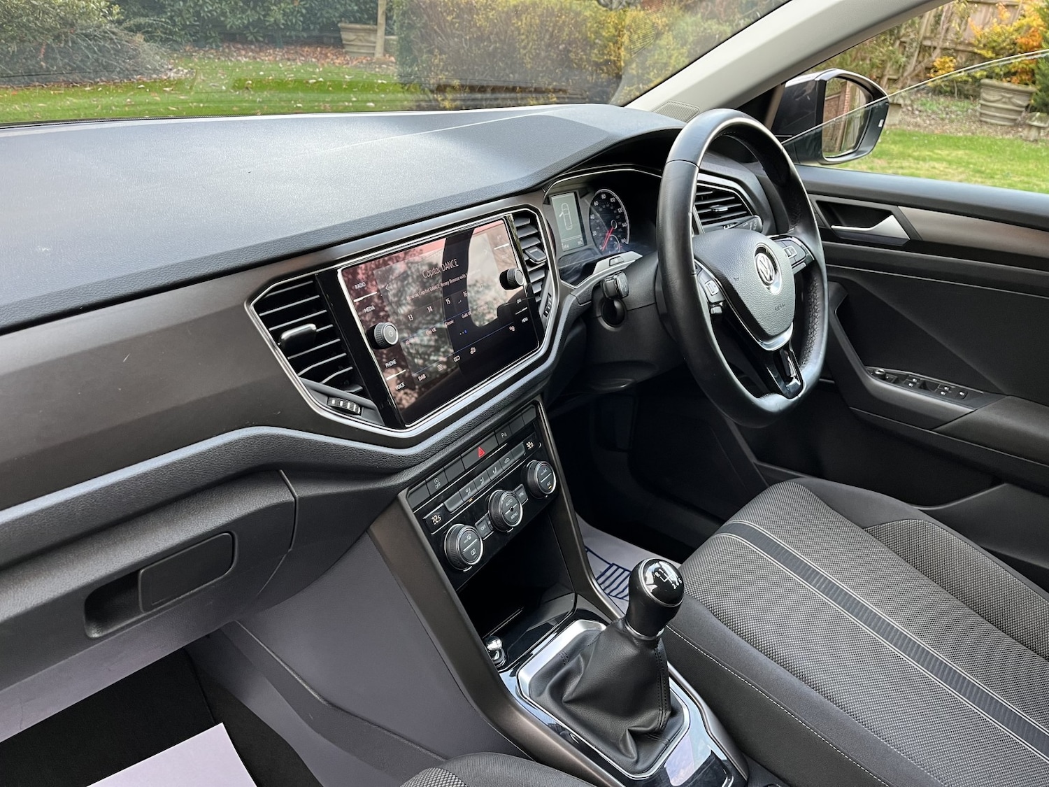 Used Volkswagen T-Roc 2018 for sale - 76455341: Photo 25