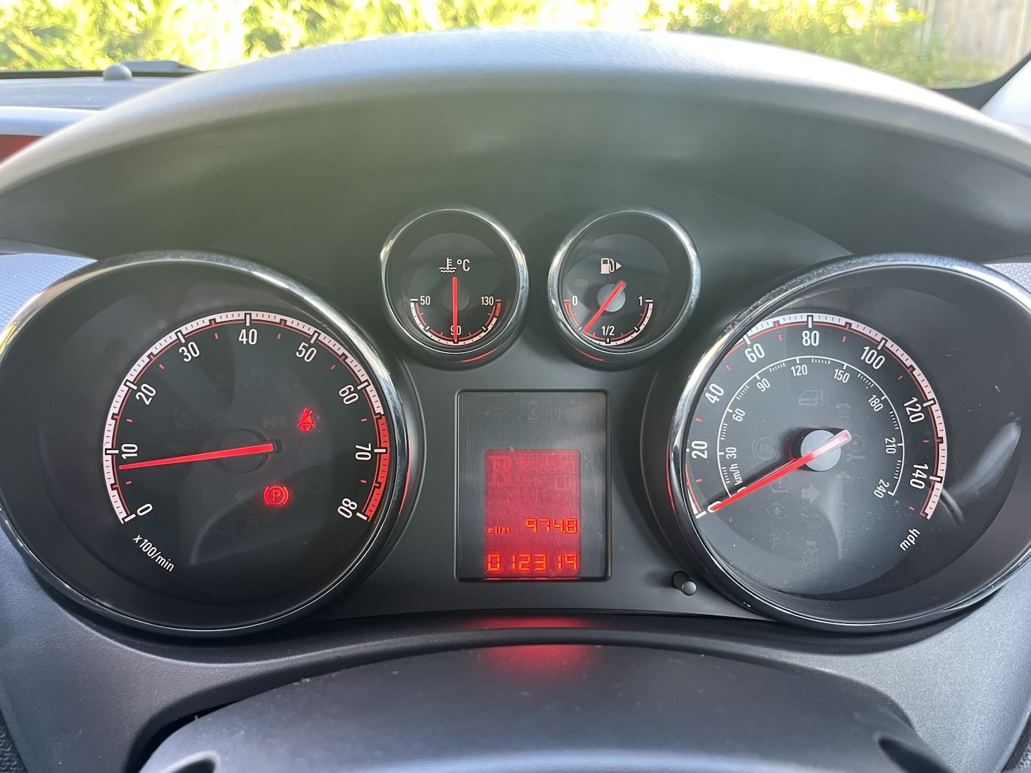 Used Vauxhall Meriva 2015 for sale - 76712944: Photo 12