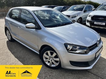 Used Volkswagen Polo 2010 for sale - 79545558: Photo