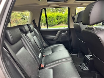 Used Land Rover Freelander 2010 for sale - 77199338: Photo