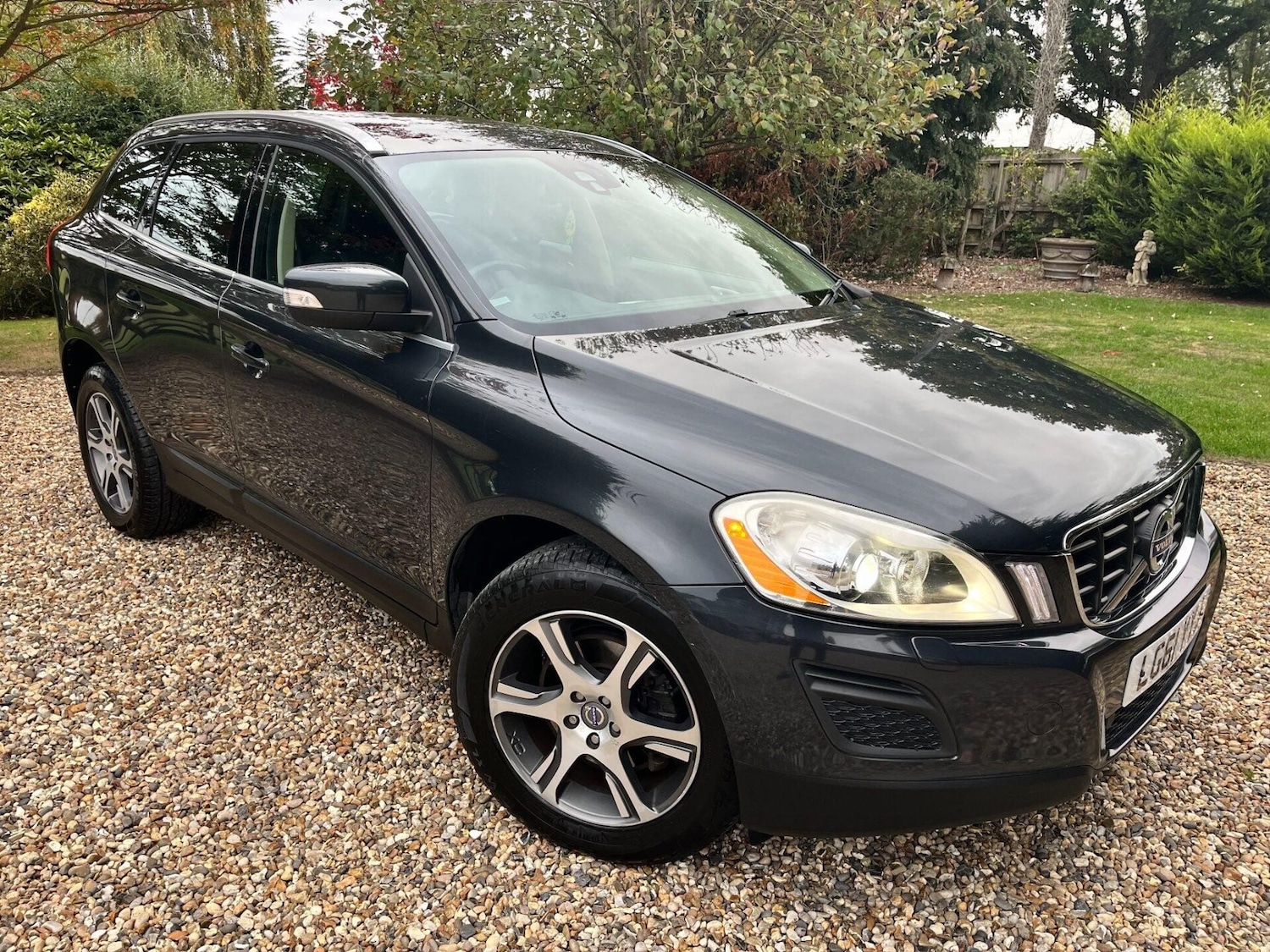 Used Volvo XC60 2011 for sale - 76776460: Photo 11