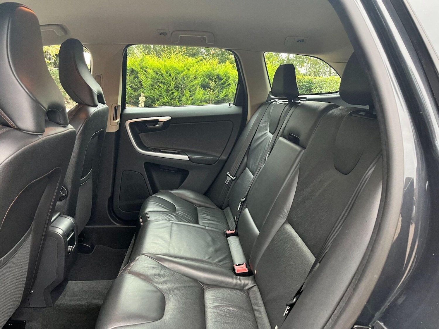 Used Volvo XC60 2011 for sale - 76776460: Photo 22