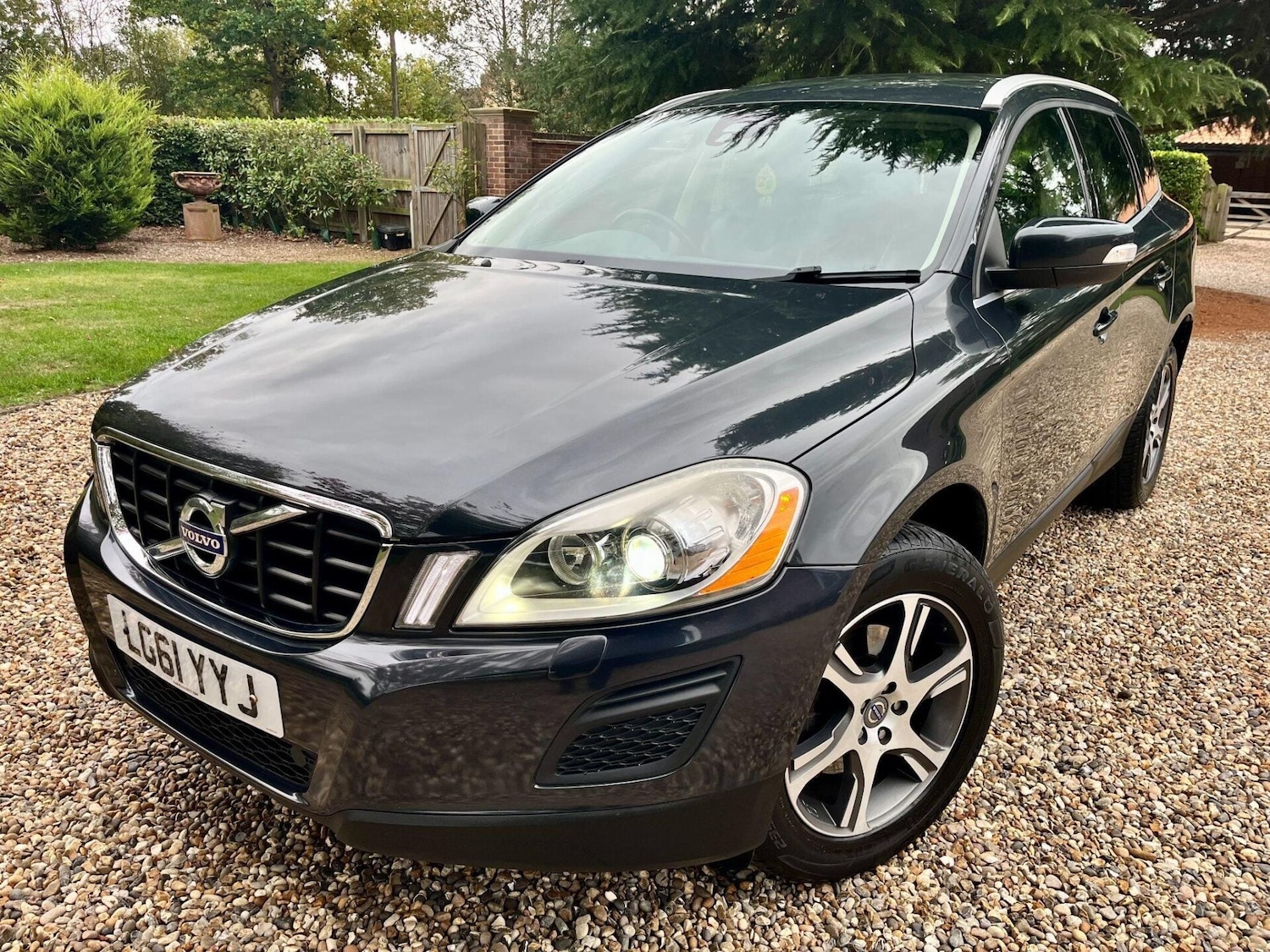 Used Volvo XC60 2011 for sale - 76776460: Photo 6