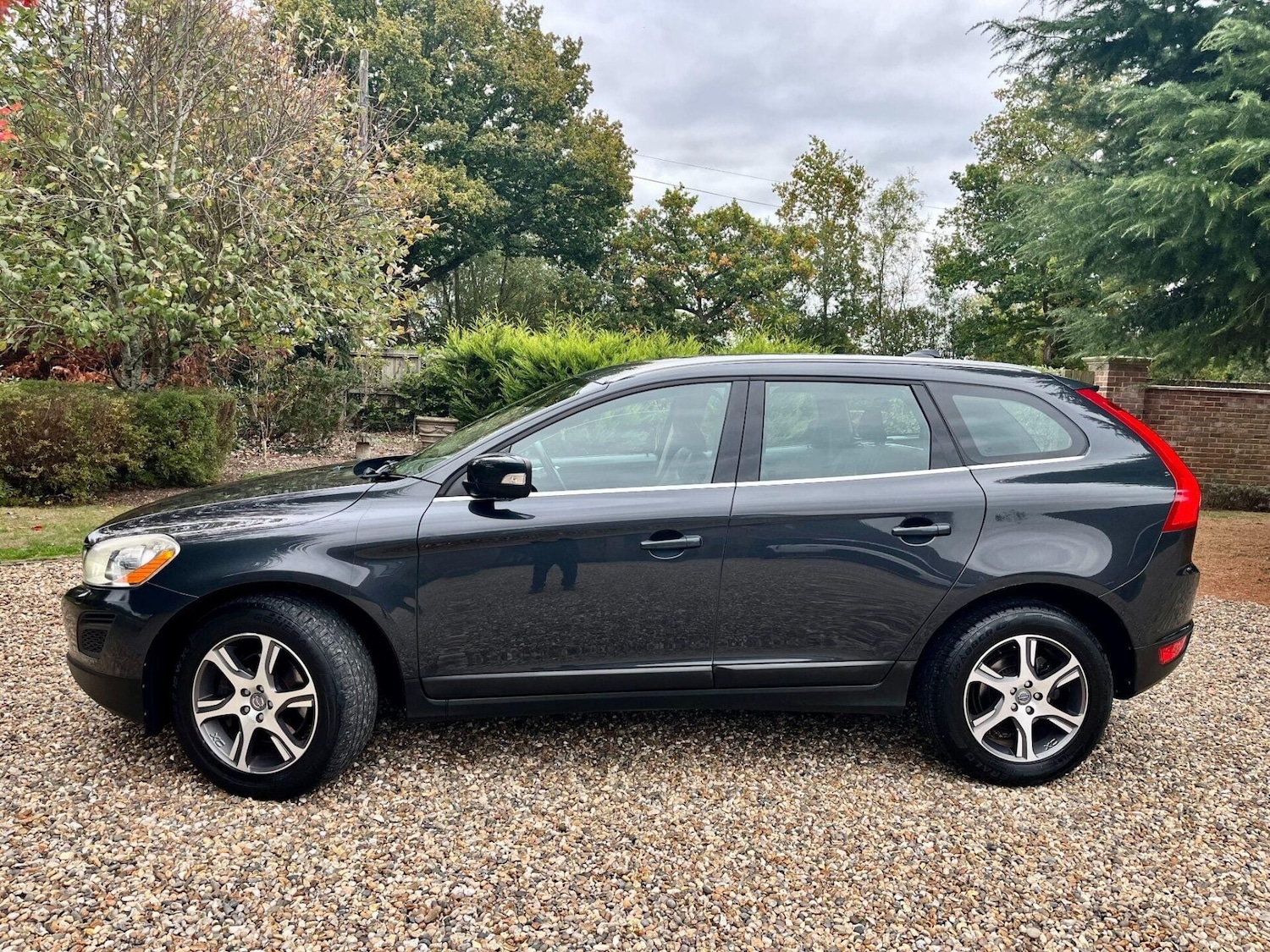 Used Volvo XC60 2011 for sale - 76776460: Photo 8