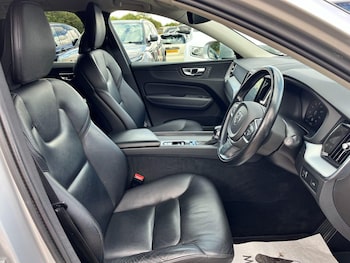 Used Volvo XC60 2020 for sale - 79563492: Photo