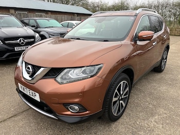 Used Nissan X-Trail 2017 for sale - 77687437: Photo