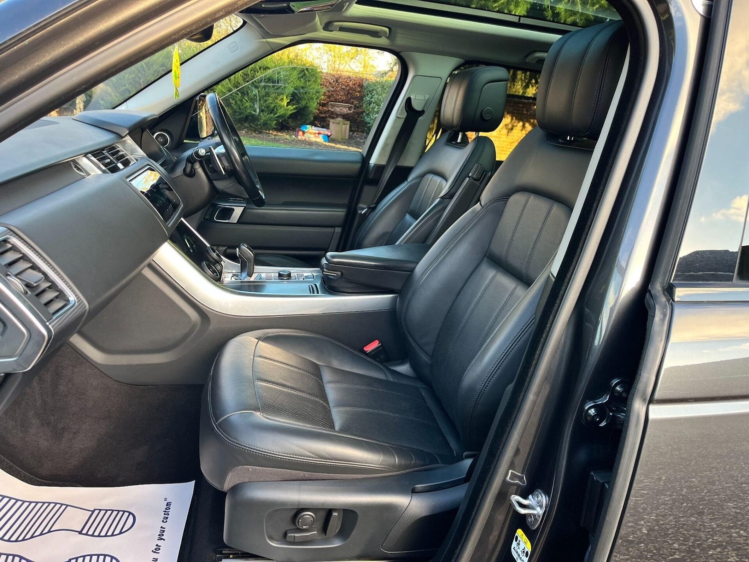 Used Land Rover Range Rover Sport 2019 for sale - 76776441: Photo 2