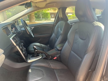 Used Volvo V40 2012 for sale - 75083998: Photo