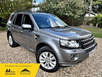 2014 - 2.2 TD4 SE 5-Door