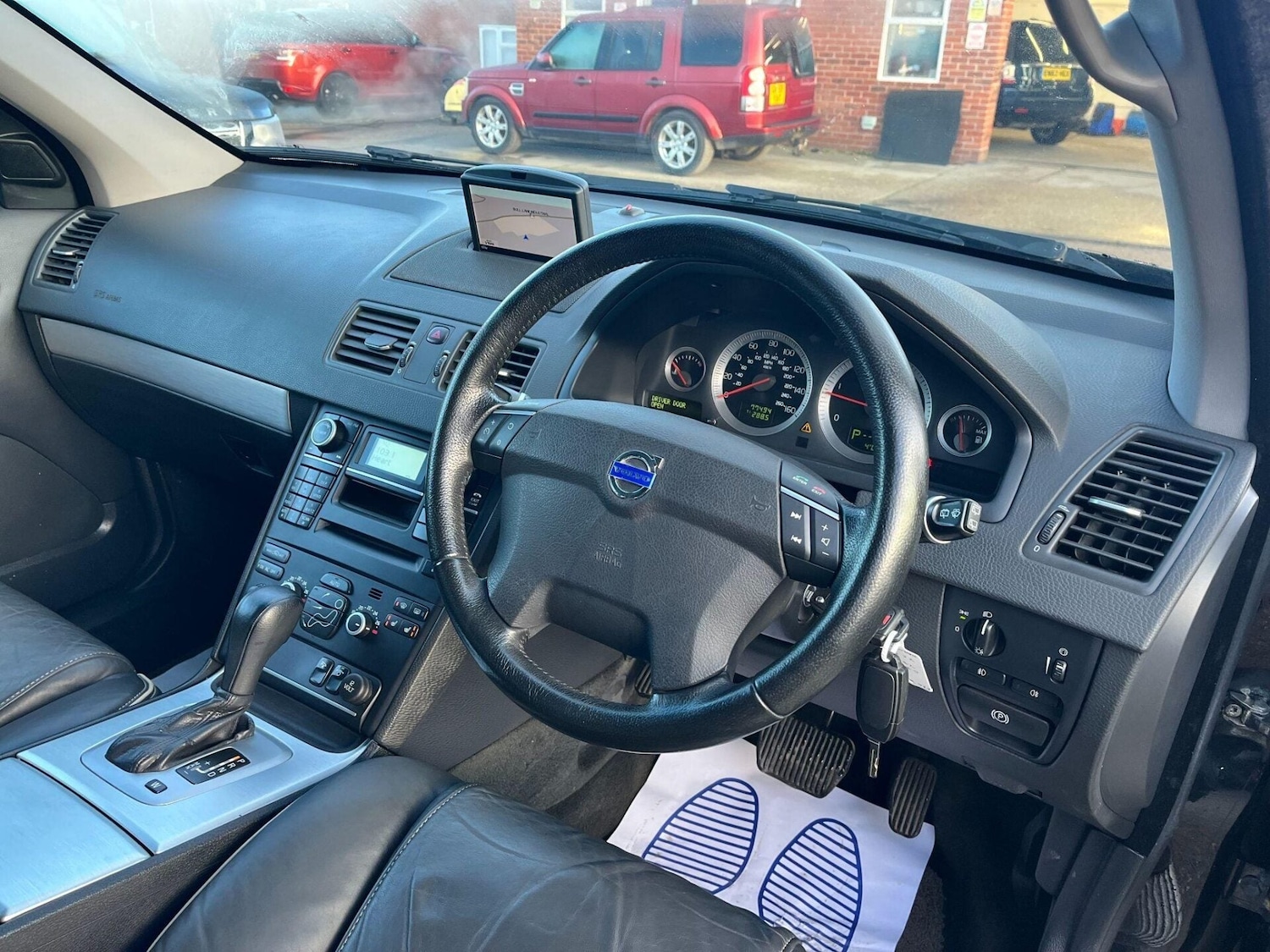 Used Volvo XC90 2011 for sale - 77431176: Photo 25