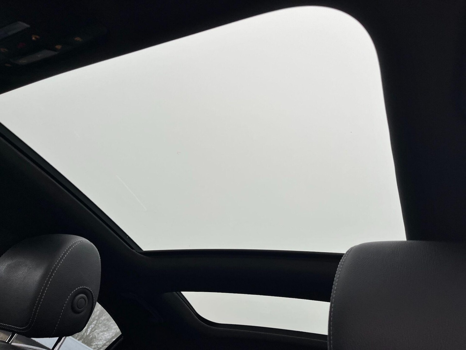 Used Mercedes-Benz C Class 2018 for sale - 77421318: Photo 10