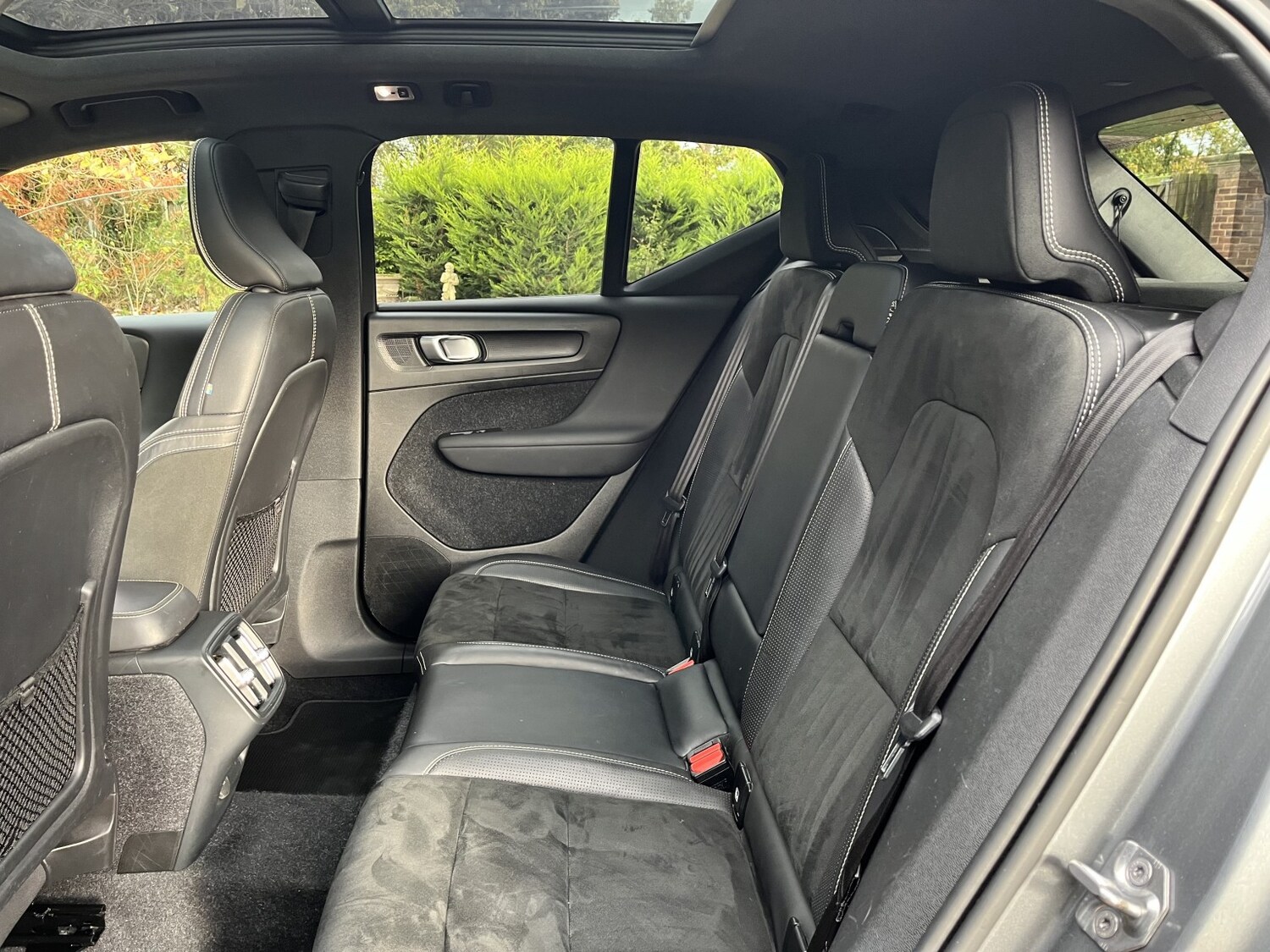 Used Volvo XC40 2019 for sale - 76334805: Photo 4