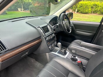 Used Land Rover Freelander 2 2014 for sale - 75361733: Photo