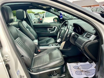 Used Land Rover Discovery Sport 2015 for sale - 78592821: Photo