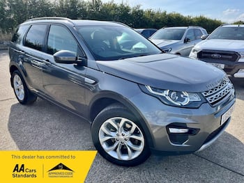 Used Land Rover Discovery Sport 2015 for sale - 79643924: Photo