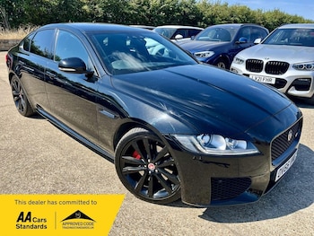 Used Jaguar XF 2016 for sale - 79240317: Photo
