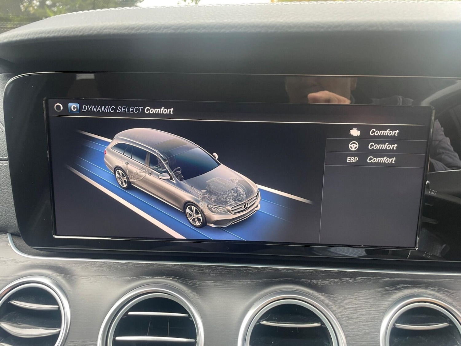 Used Mercedes-Benz E Class 2018 for sale - 76776420: Photo 30