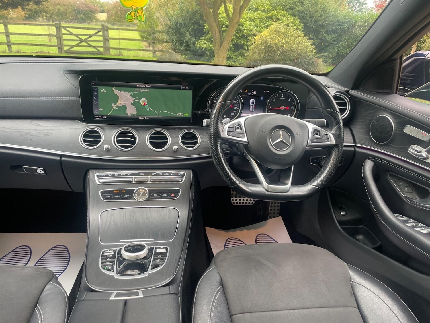 Used Mercedes-Benz E Class 2018 for sale - 76776420: Photo 4