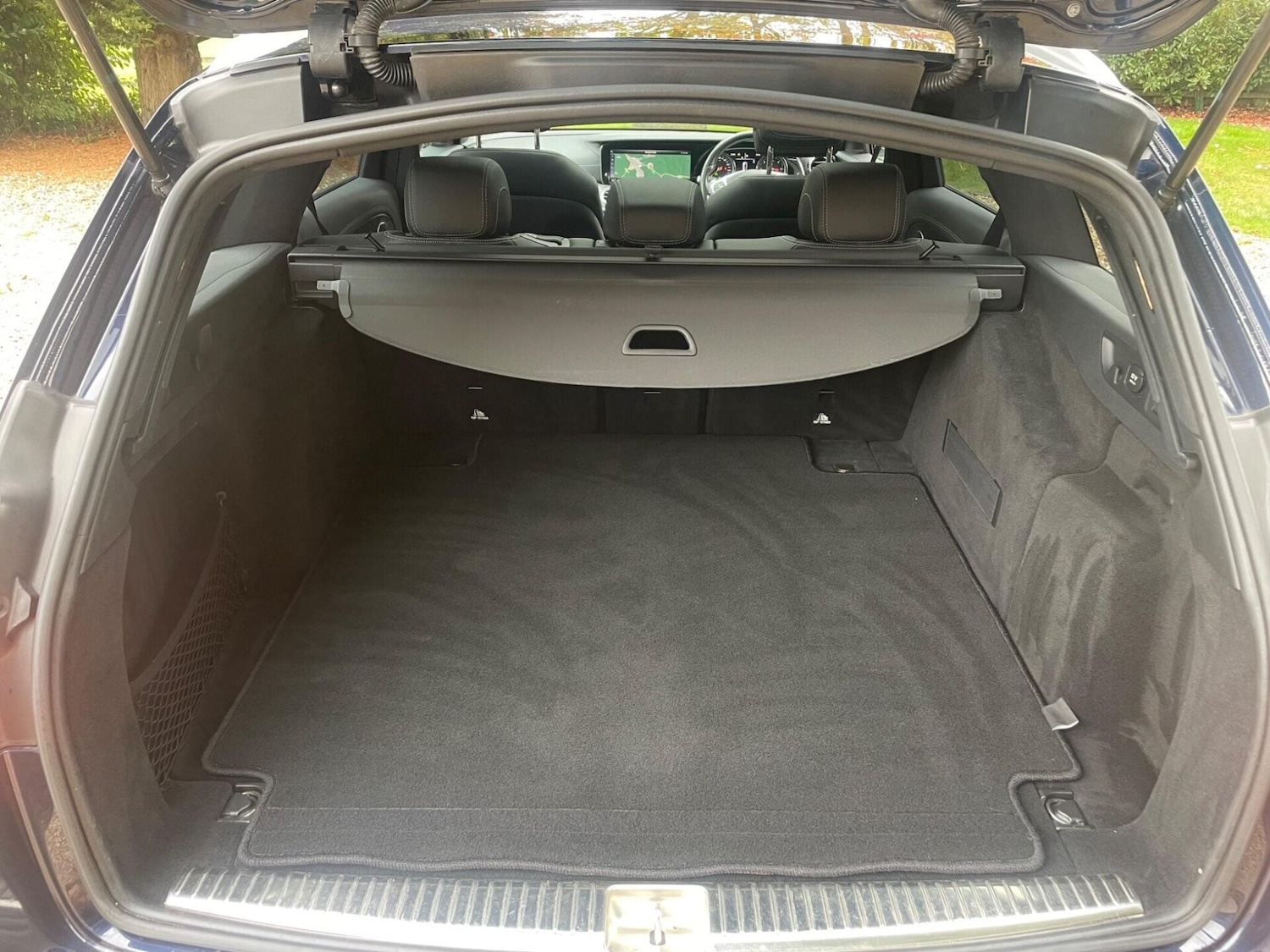 Used Mercedes-Benz E Class 2018 for sale - 76776420: Photo 8