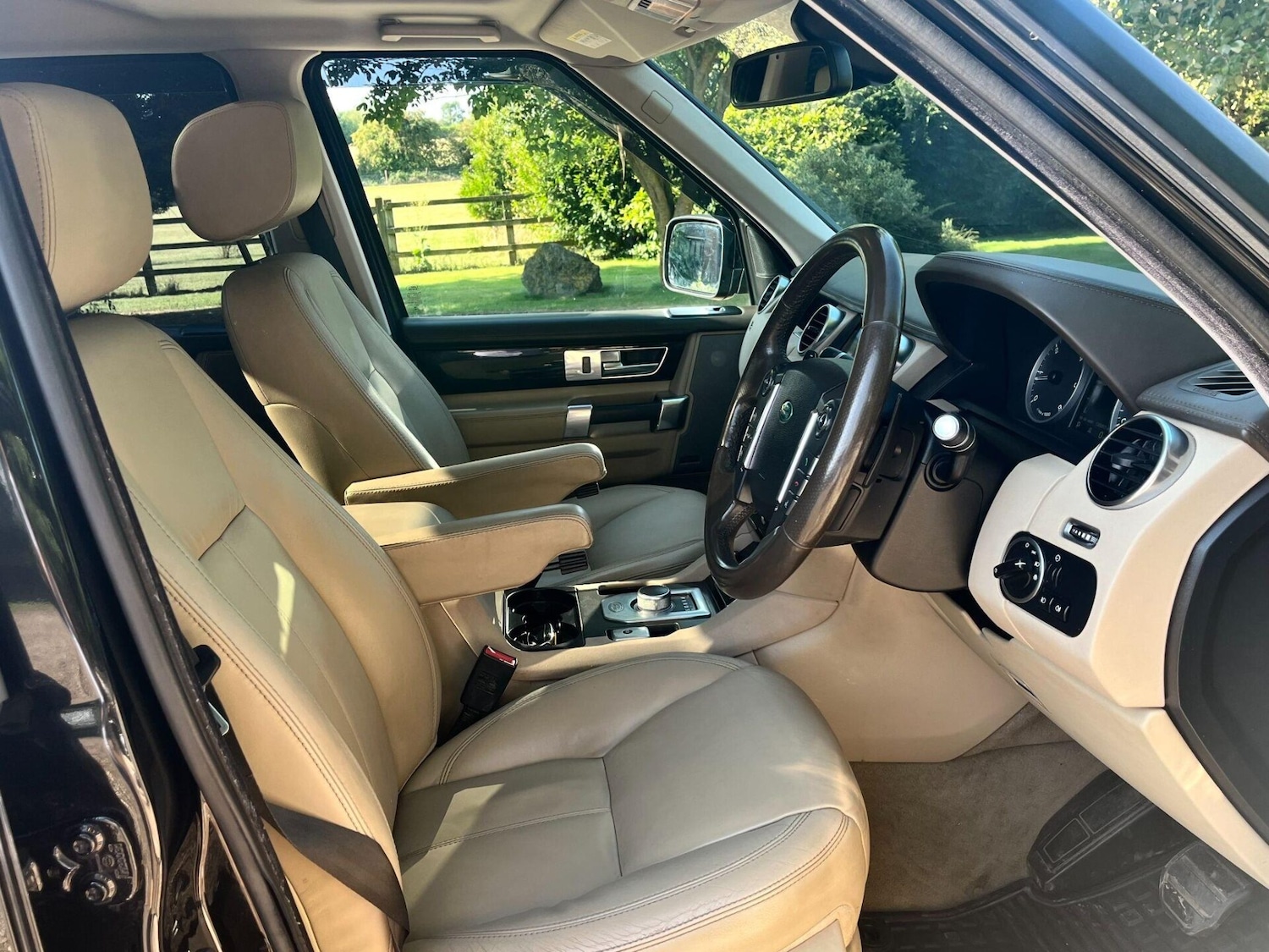 Used Land Rover Discovery 2013 for sale - 76776458: Photo 24