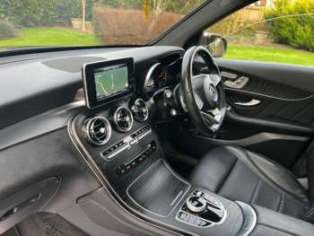 Used Mercedes-Benz GLC 2018 for sale - 73573896: Photo