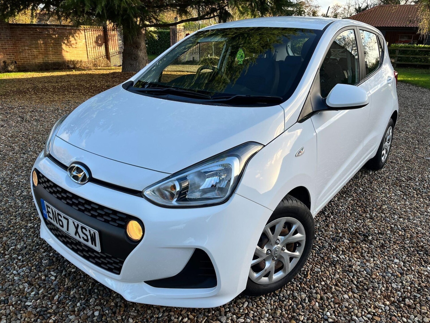 Used Hyundai i10 2018 for sale - 76776409: Photo 5