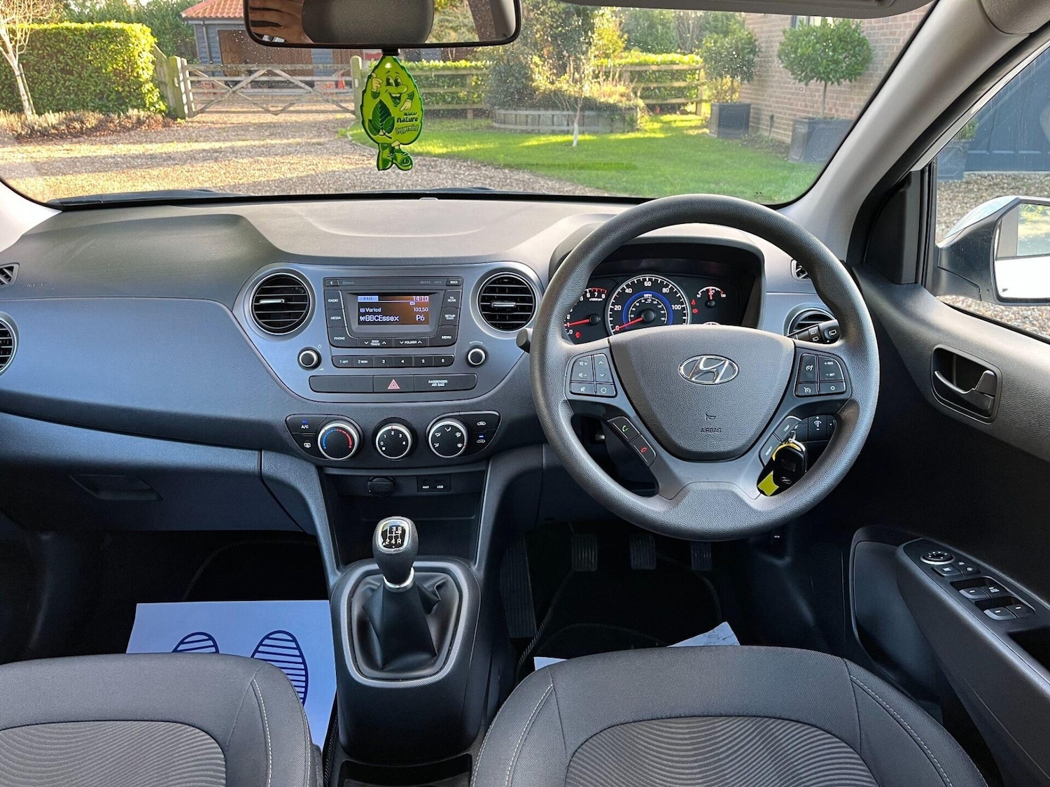 Used Hyundai i10 2018 for sale - 76776409: Photo 6