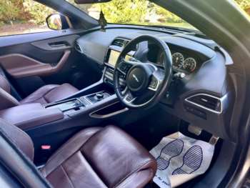 Used Jaguar F-Pace 2016 for sale - 75124472: Photo