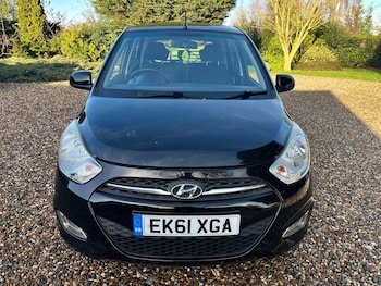 Used Hyundai i10 2011 for sale - 76906173: Photo