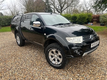 Used Mitsubishi L200 2015 for sale - 76958638: Photo