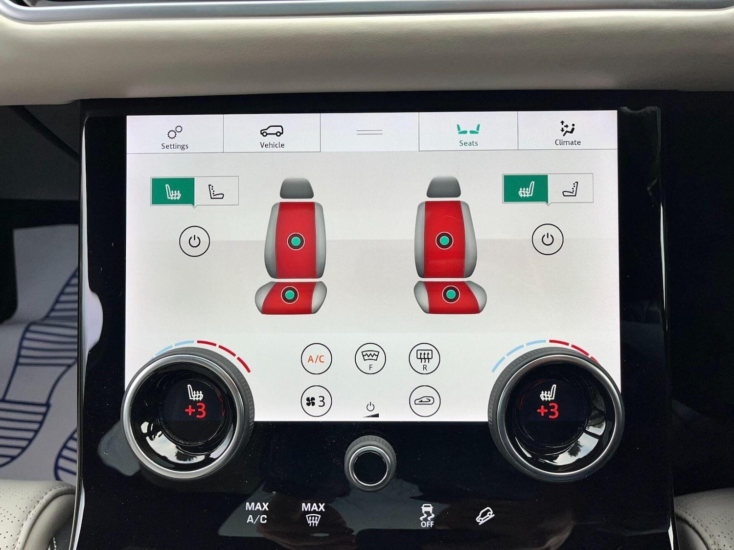 Used Land Rover Range Rover Velar 2018 for sale - 76776390: Photo 10