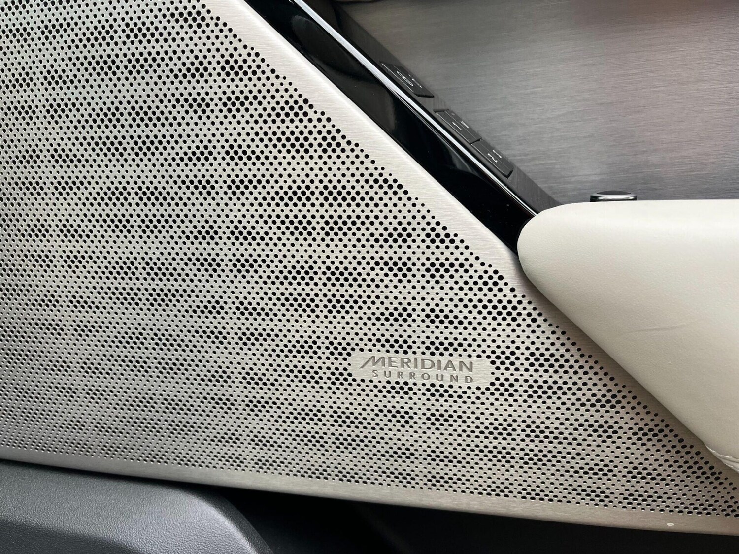 Used Land Rover Range Rover Velar 2018 for sale - 76776390: Photo 20