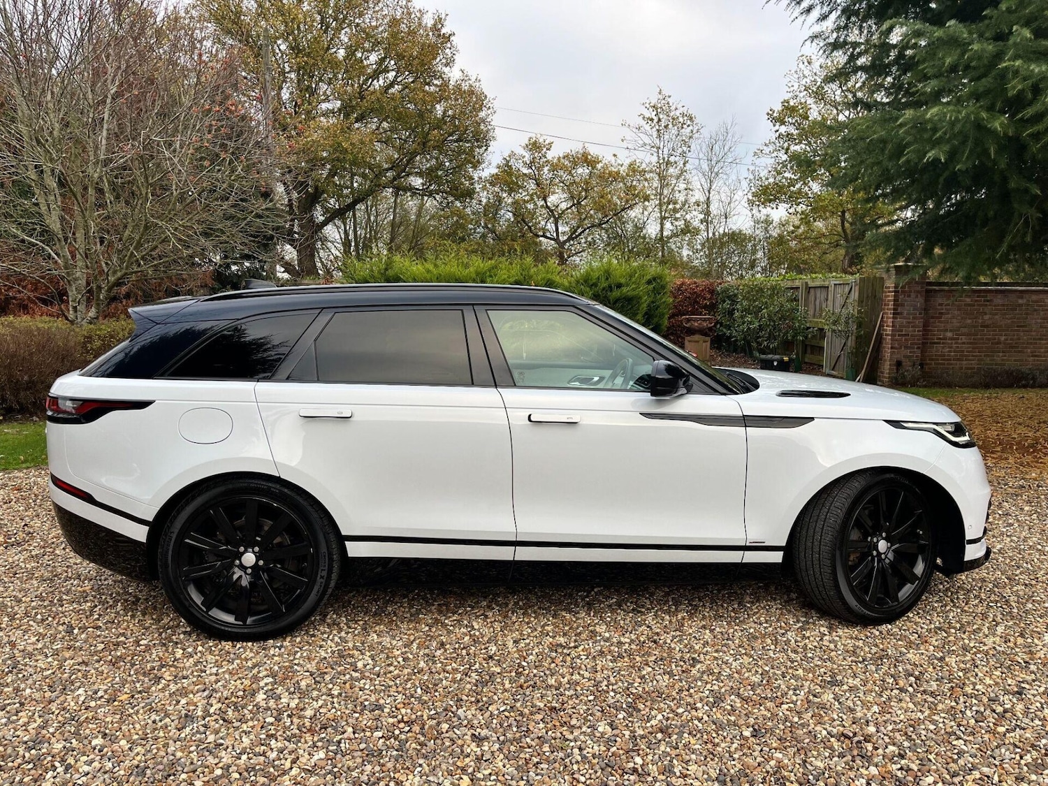 Used Land Rover Range Rover Velar 2018 for sale - 76776390: Photo 22