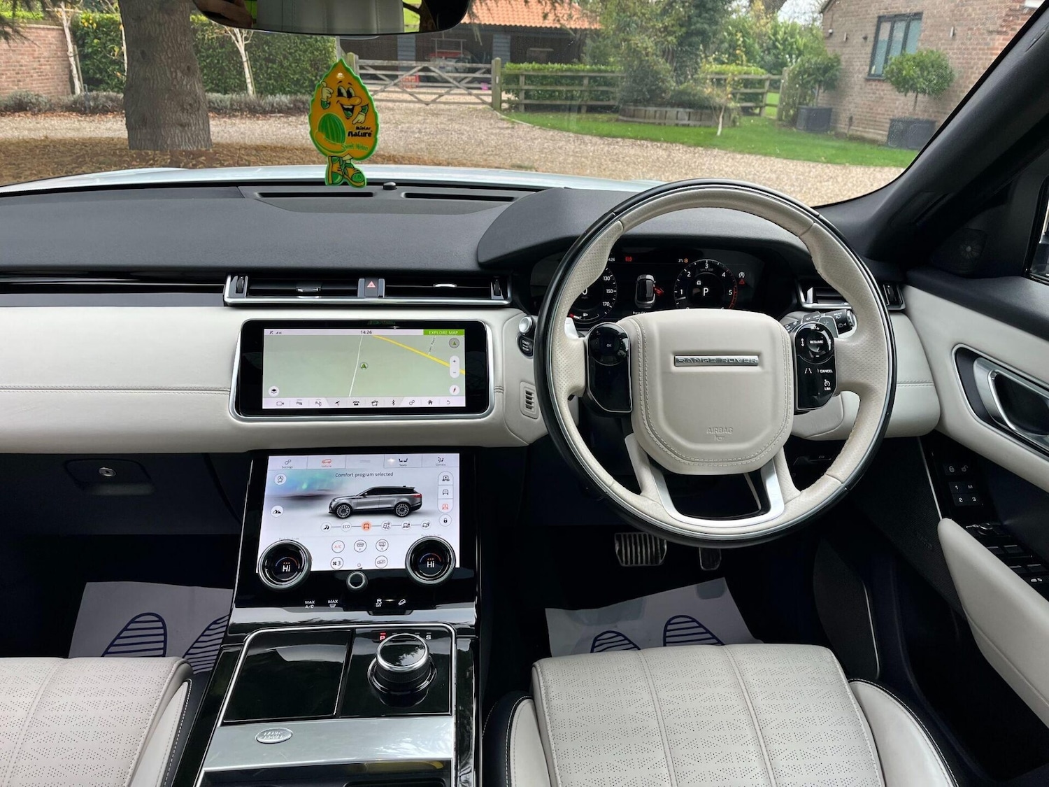 Used Land Rover Range Rover Velar 2018 for sale - 76776390: Photo 34