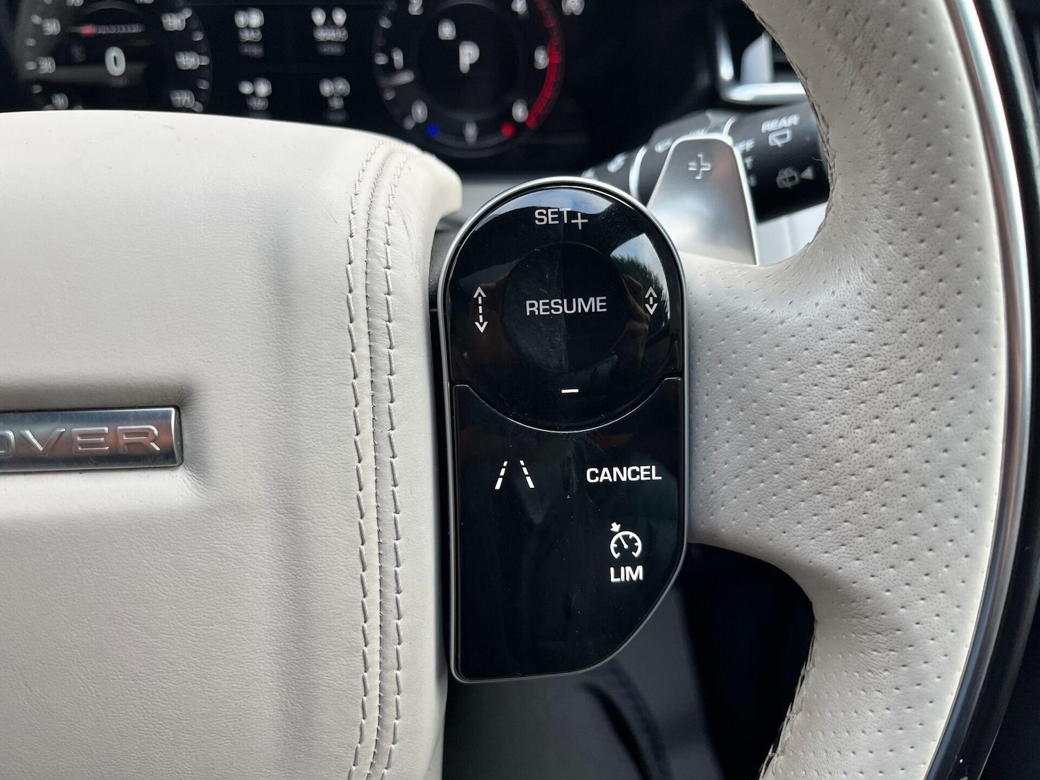 Used Land Rover Range Rover Velar 2018 for sale - 76776390: Photo 39