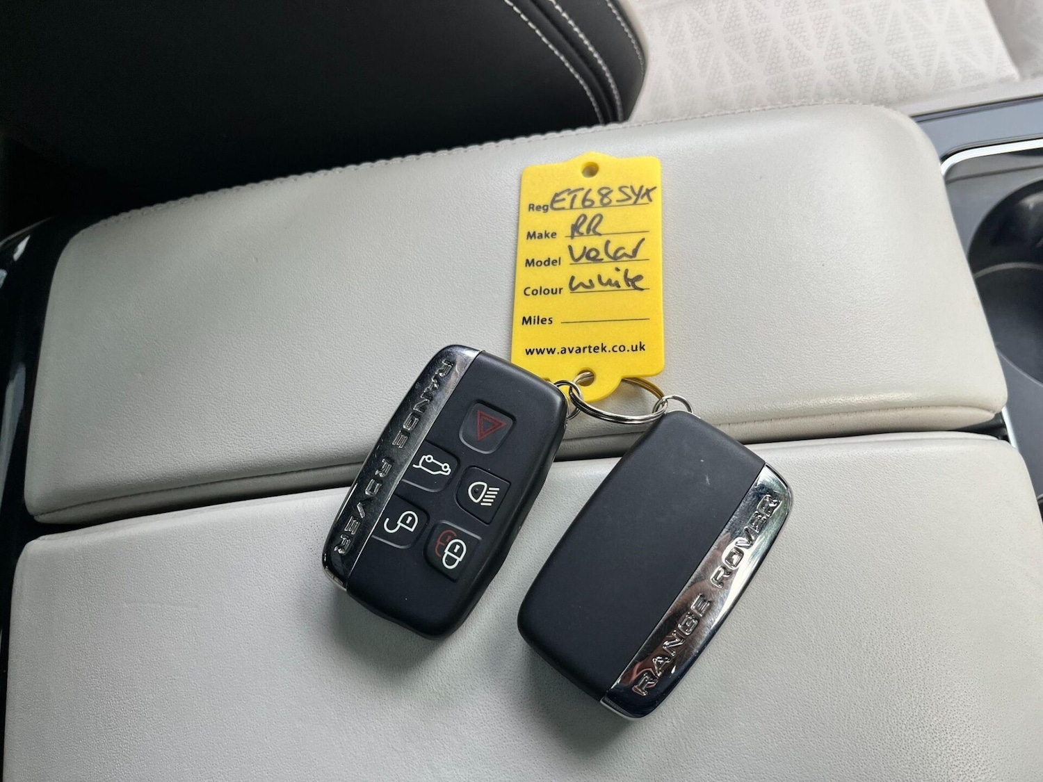 Used Land Rover Range Rover Velar 2018 for sale - 76776390: Photo 40