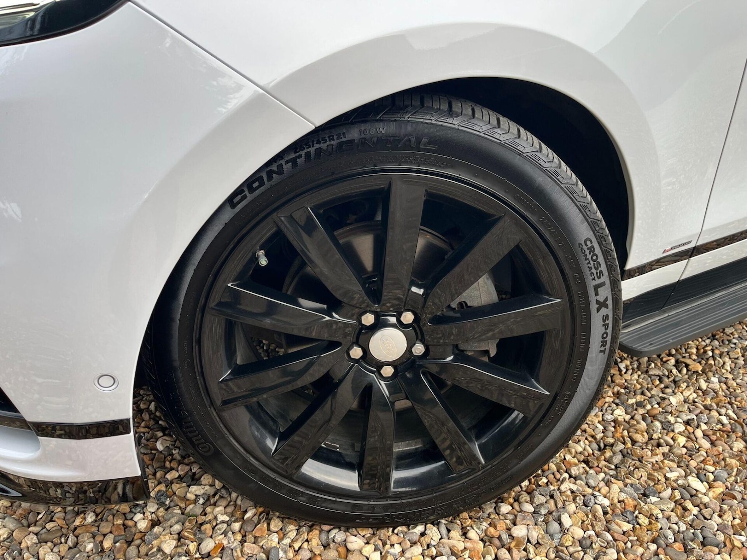 Used Land Rover Range Rover Velar 2018 for sale - 76776390: Photo 41