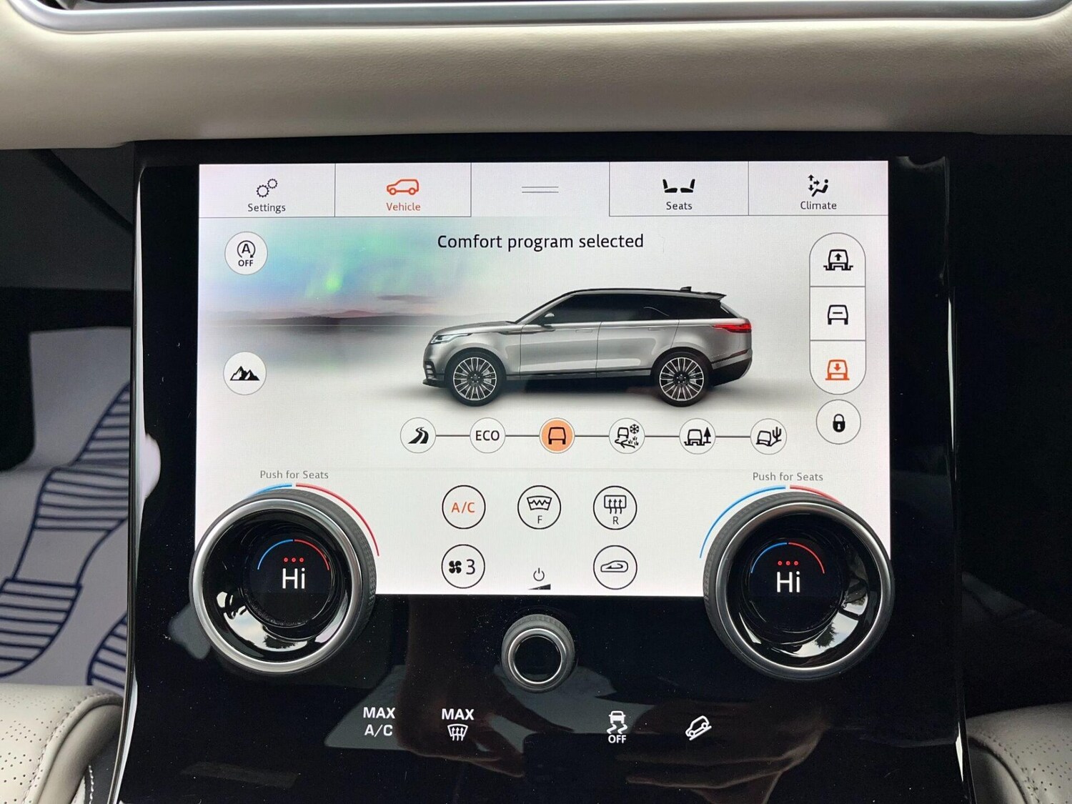 Used Land Rover Range Rover Velar 2018 for sale - 76776390: Photo 44