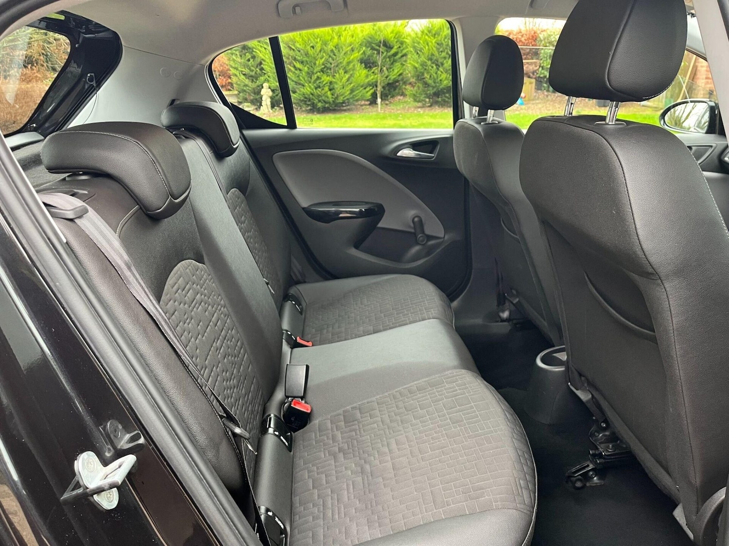 Used Vauxhall Corsa 2016 for sale - 76776391: Photo 4