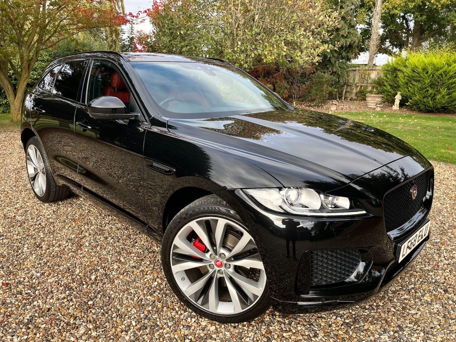 Used Jaguar F-Pace 2018 for sale - 76776449: Photo 24