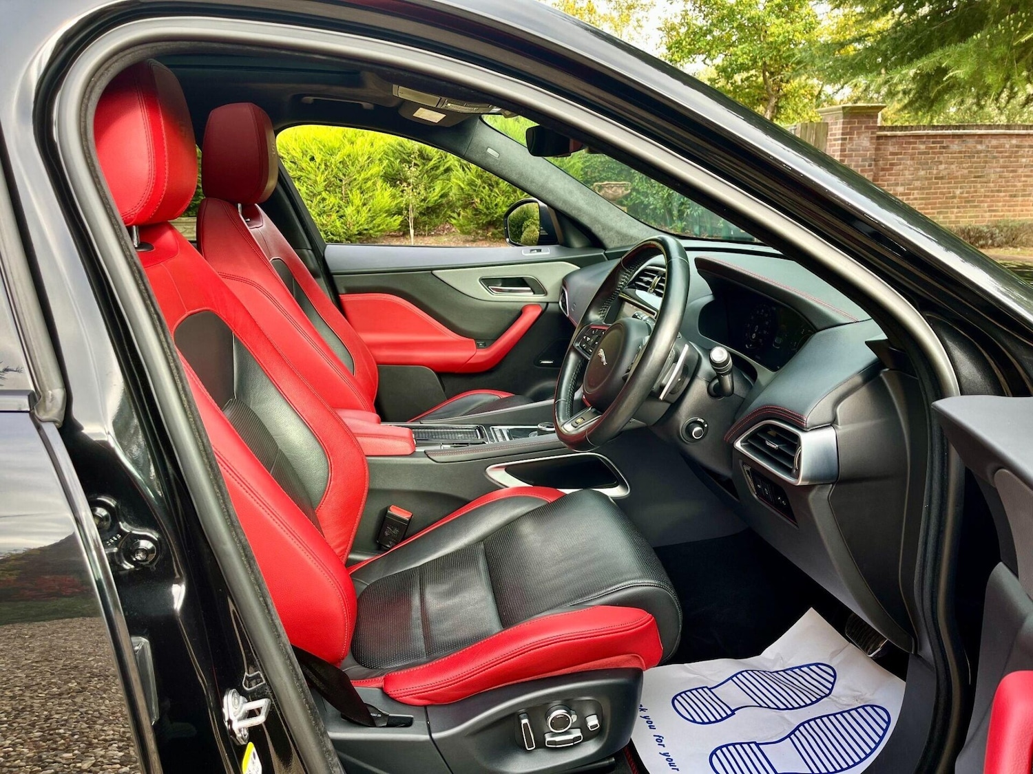 Used Jaguar F-Pace 2018 for sale - 76776449: Photo 27