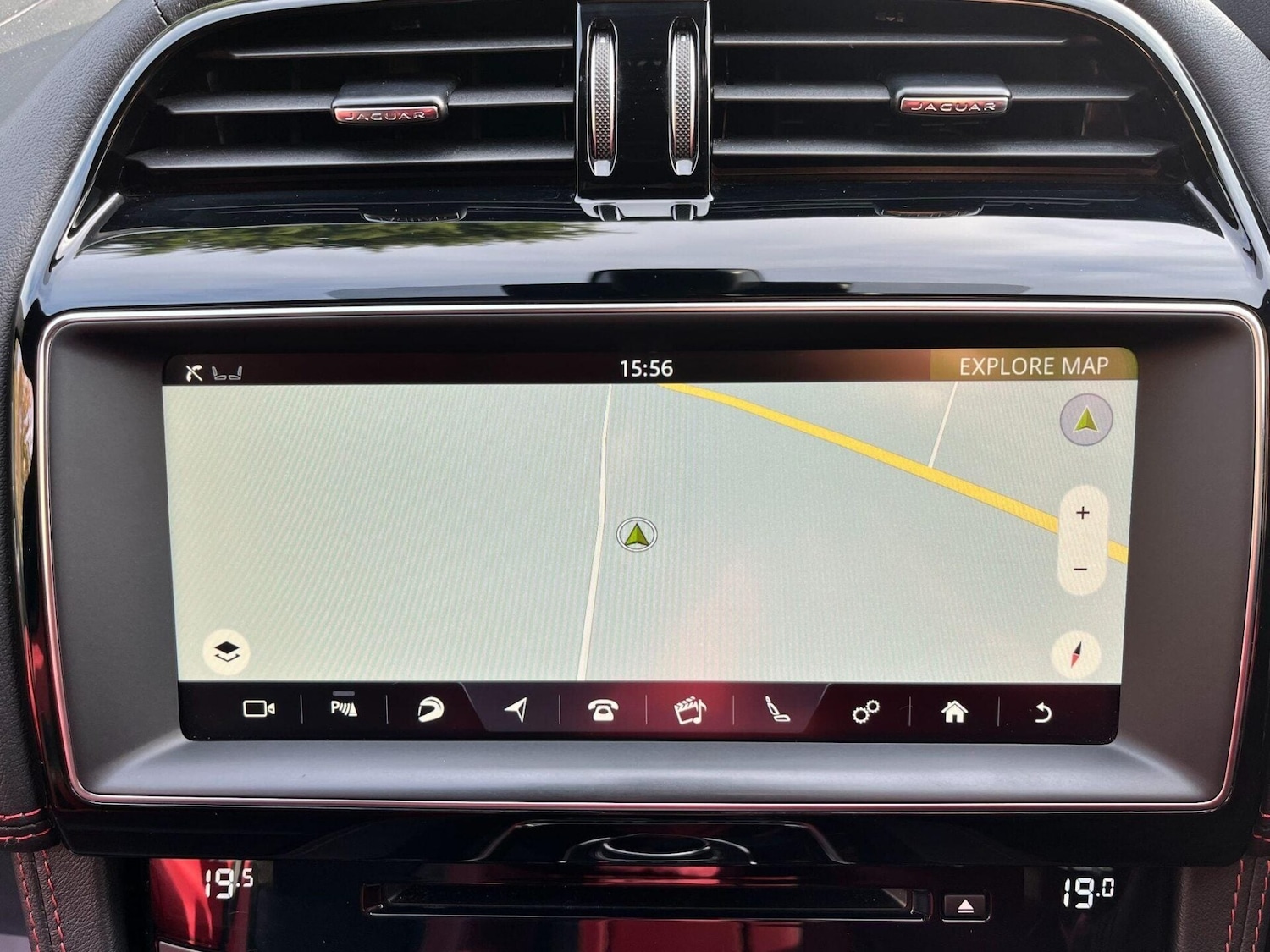 Used Jaguar F-Pace 2018 for sale - 76776449: Photo 9