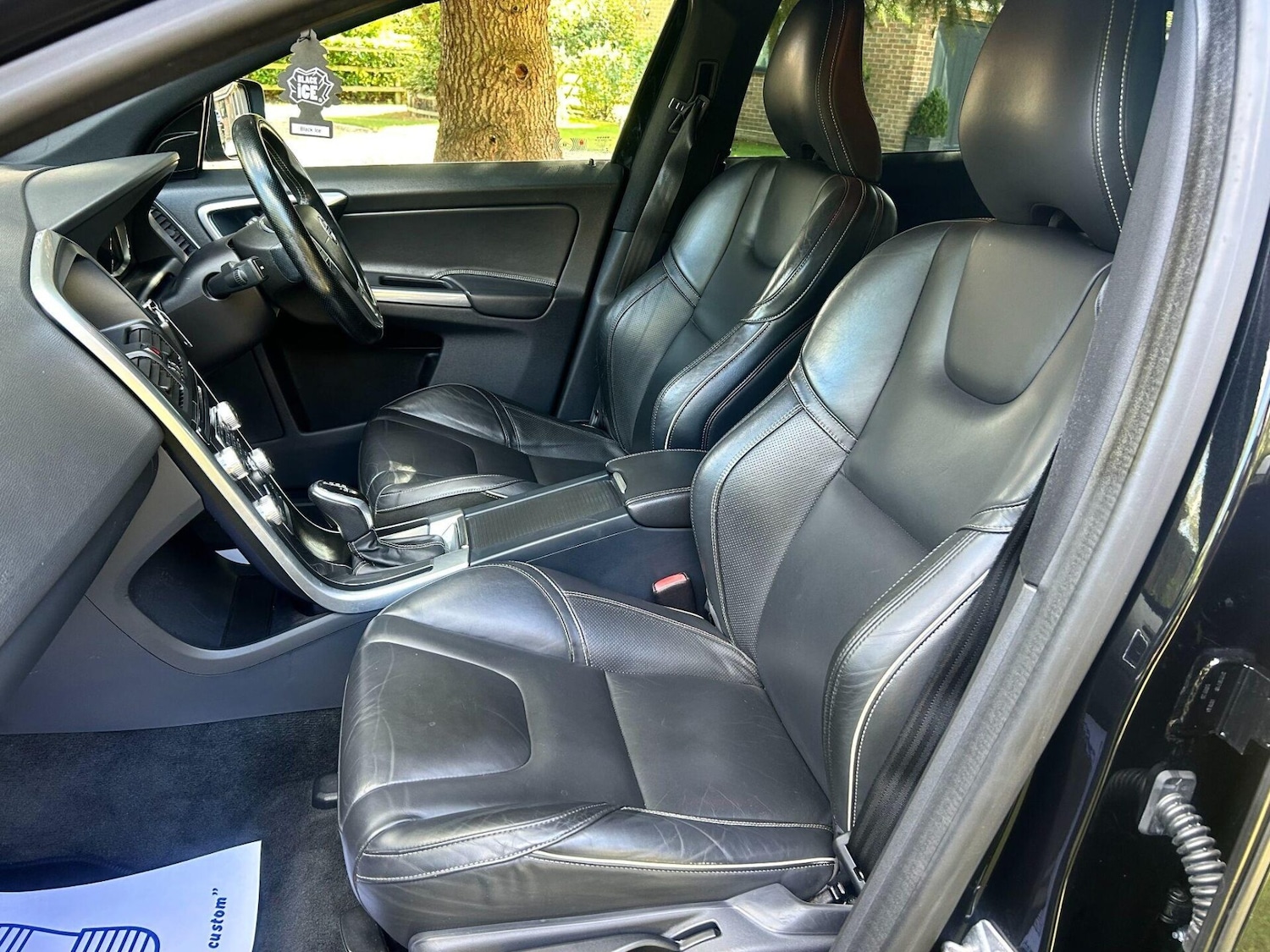 Used Volvo XC60 2014 for sale - 76776462: Photo 33