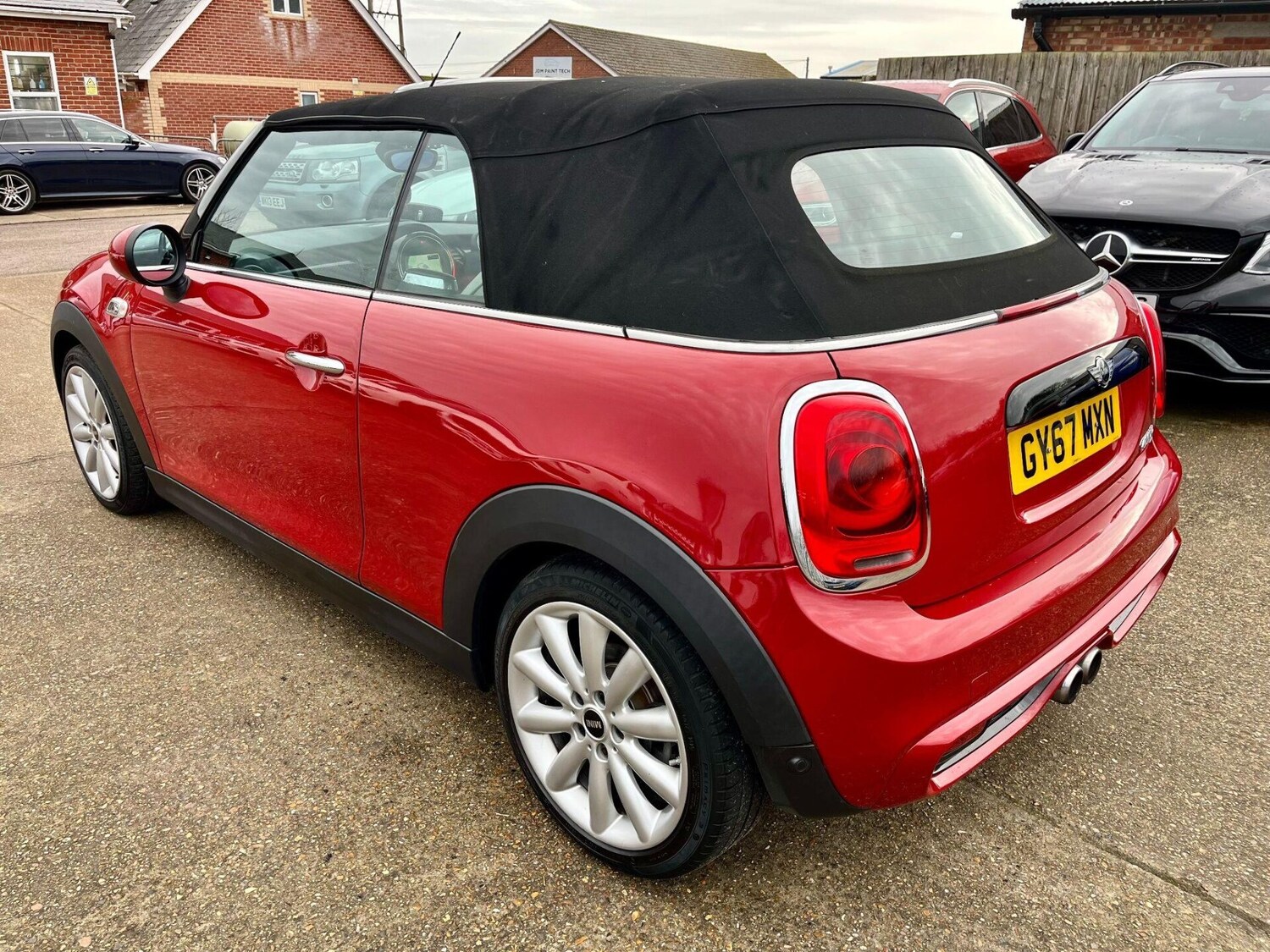 Used MINI Convertible 2017 for sale - 77589904: Photo 29