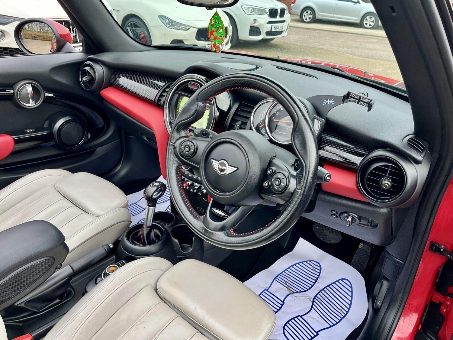 Used MINI Convertible 2017 for sale - 77589904: Photo 33