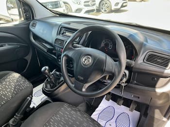 Used Vauxhall Combo 2017 for sale - 79663845: Photo