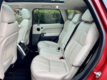 Used Land Rover Range Rover Sport 2016 for sale - 76482865: Photo