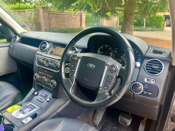 Used Land Rover Discovery 4 2014 for sale - 75428623: Photo 22