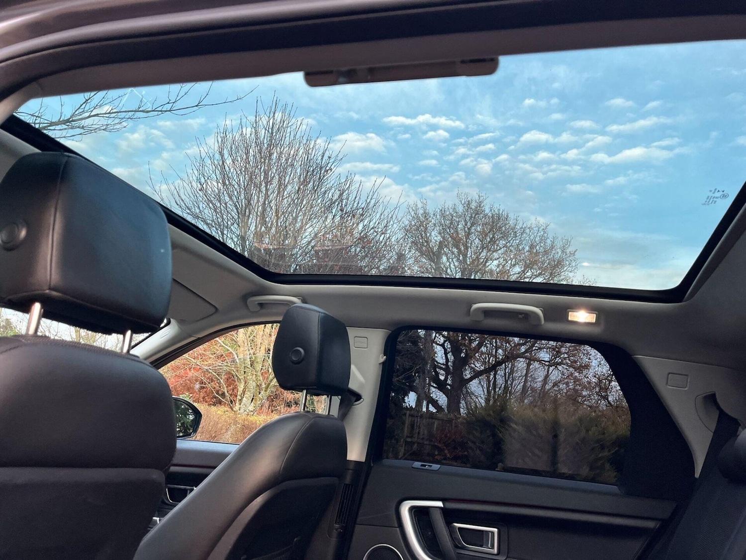 Used Land Rover Discovery Sport 2015 for sale - 76776430: Photo 10