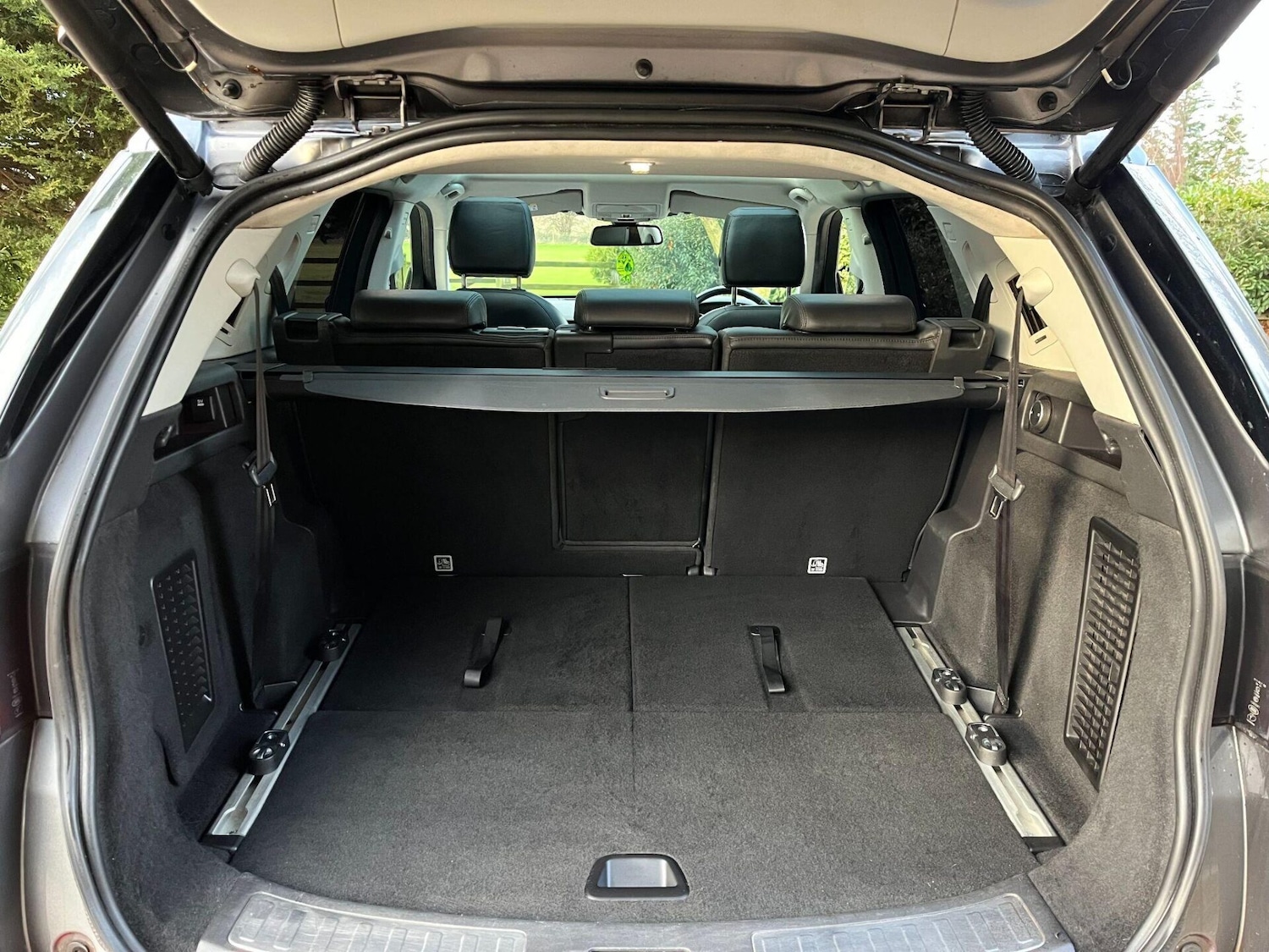 Used Land Rover Discovery Sport 2015 for sale - 76776430: Photo 14